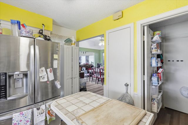 604 S Briarcrest Drive, Richardson, TX 75081