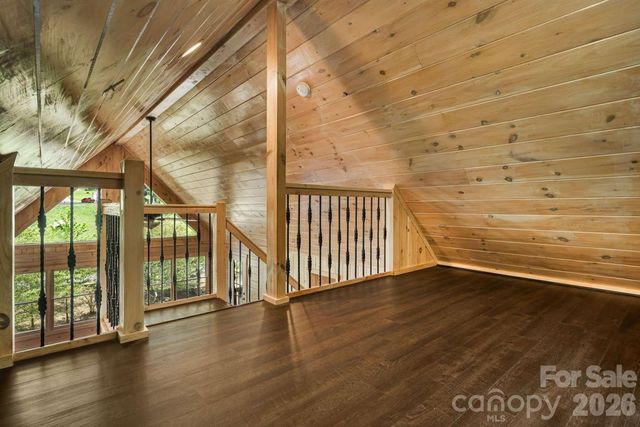 382 Paint Fork Road, Barnardsville, NC 28709
