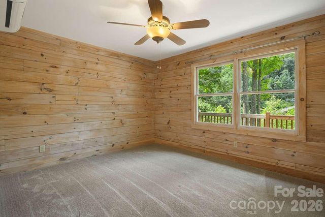 382 Paint Fork Road, Barnardsville, NC 28709
