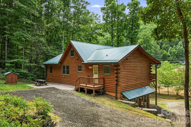 382 Paint Fork Road, Barnardsville, NC 28709