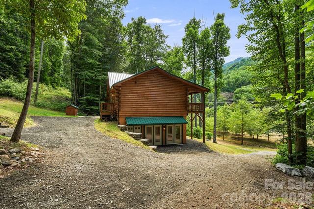 382 Paint Fork Road, Barnardsville, NC 28709