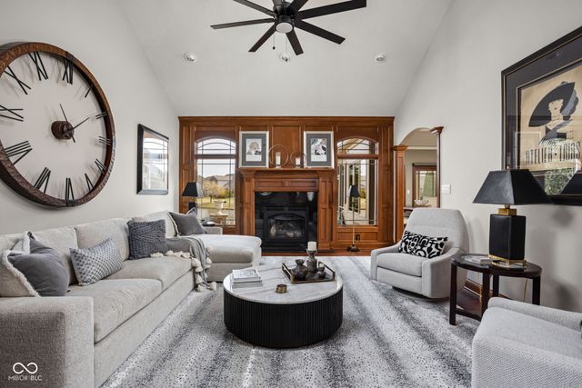 5115 Alyshia Parkway, Bargersville, IN 46106