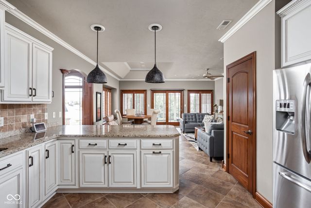 5115 Alyshia Parkway, Bargersville, IN 46106