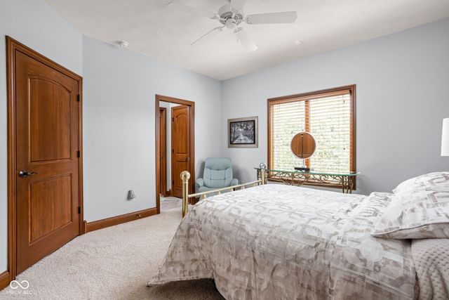 5115 Alyshia Parkway, Bargersville, IN 46106