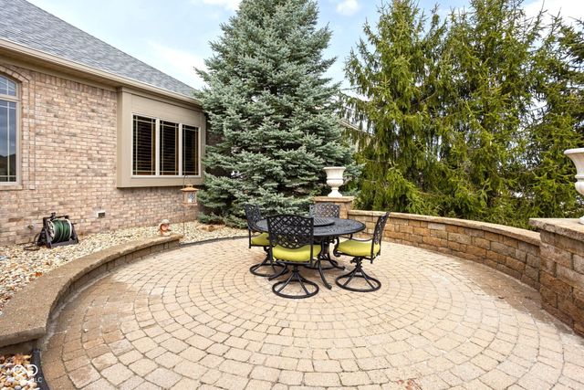 5115 Alyshia Parkway, Bargersville, IN 46106