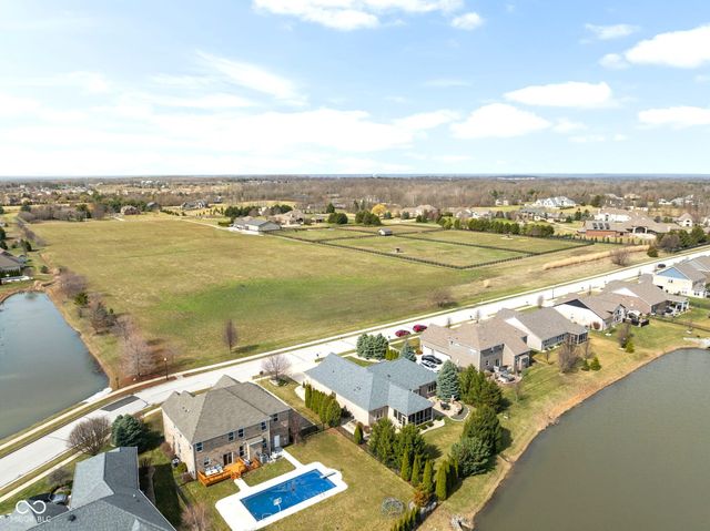 5115 Alyshia Parkway, Bargersville, IN 46106