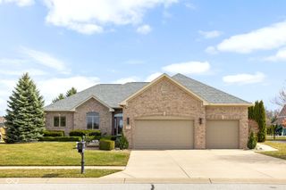 5115 Alyshia Parkway, Bargersville, IN 46106