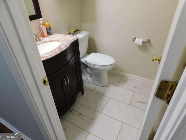 214 Summer Hill Circle, Stockbridge, GA 30281