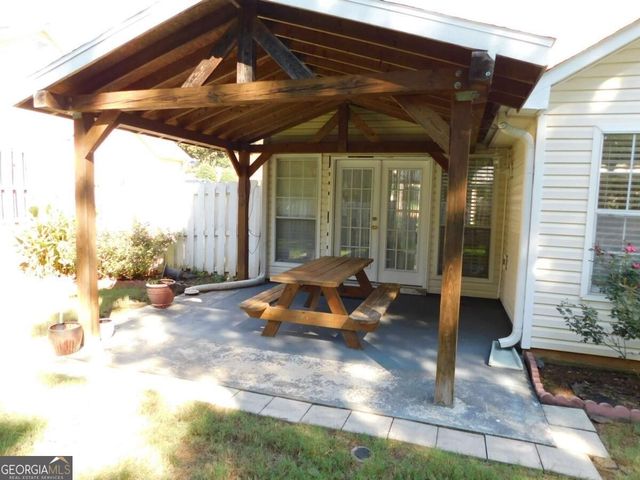 214 Summer Hill Circle, Stockbridge, GA 30281
