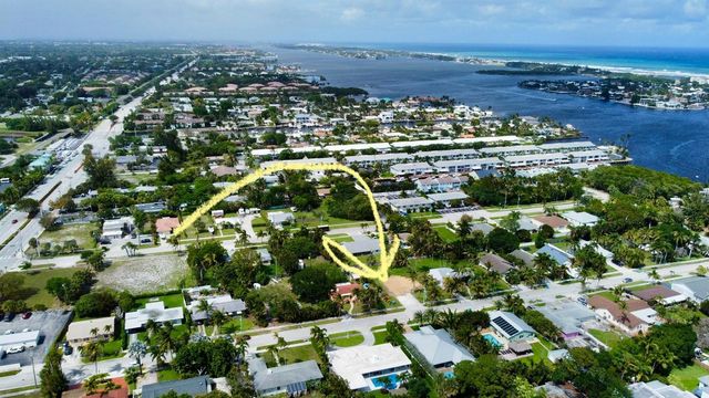 647 NE 9th Avenue, Boynton Beach, FL 33435