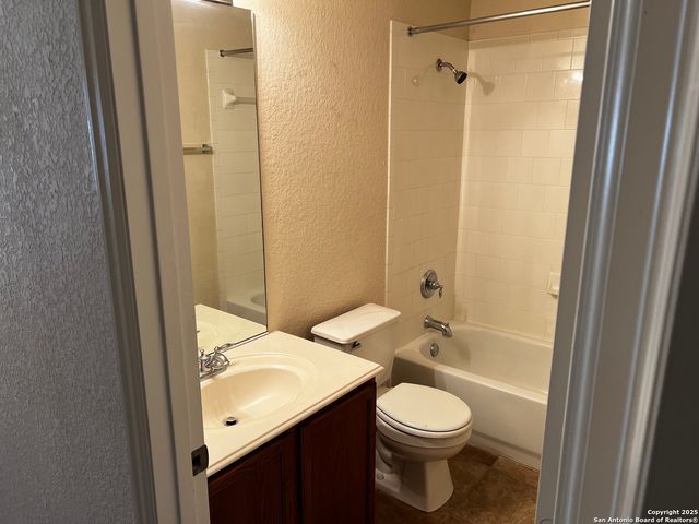 2543 GRAYSON CIRCLE, San Antonio, TX 78232
