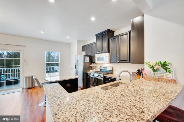 20 FARM FIELD LN, Sicklerville, NJ 08081