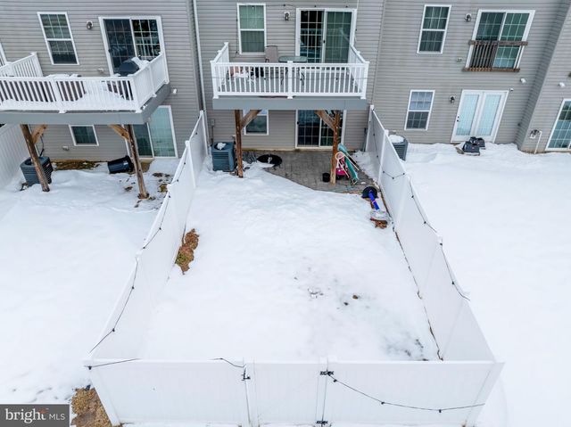 20 FARM FIELD LN, Sicklerville, NJ 08081