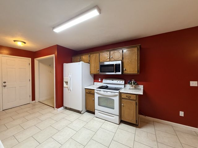 4445 Winton Dr, Antioch, TN 37013