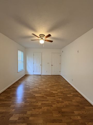 4445 Winton Dr, Antioch, TN 37013