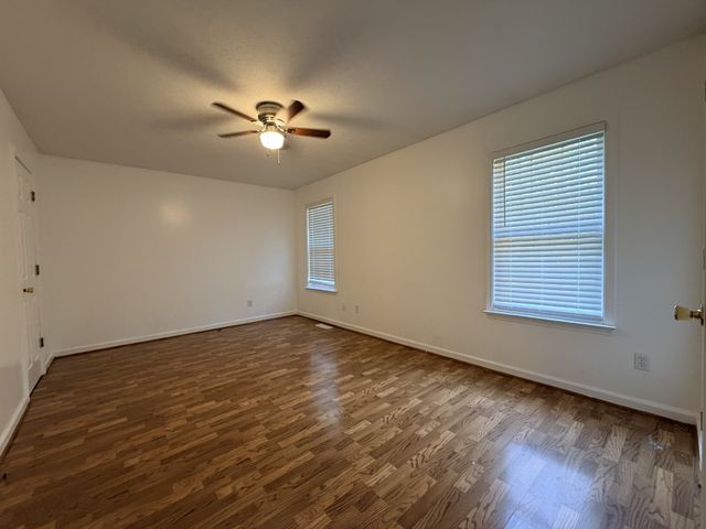 4445 Winton Dr, Antioch, TN 37013