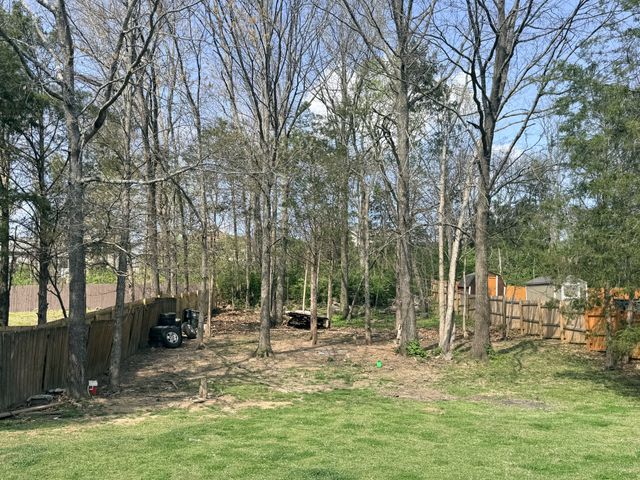 4445 Winton Dr, Antioch, TN 37013