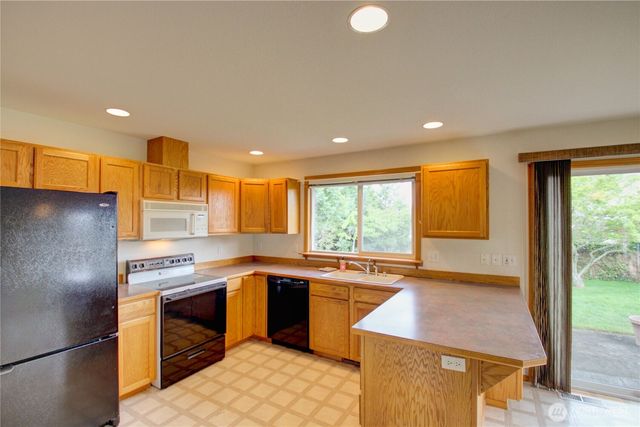 3419 G Avenue, Anacortes, WA 98221