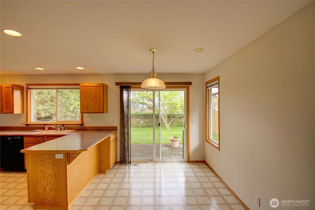 3419 G Avenue, Anacortes, WA 98221