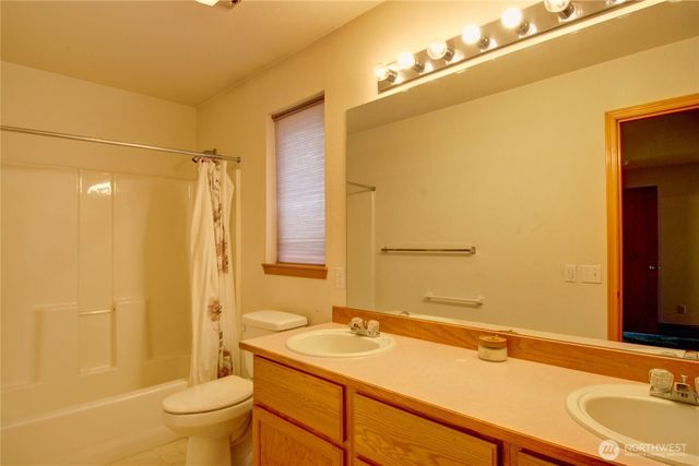 3419 G Avenue, Anacortes, WA 98221
