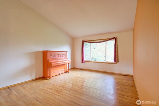 3419 G Avenue, Anacortes, WA 98221