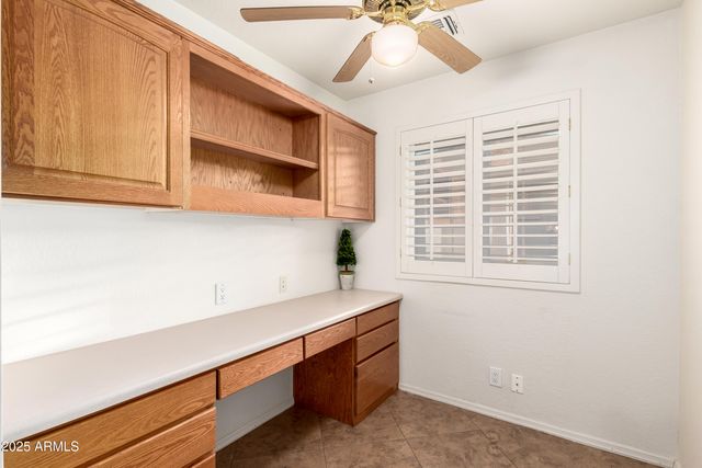 10843 E KILAREA Avenue, Mesa, AZ 85209