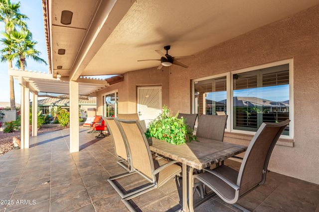 10843 E KILAREA Avenue, Mesa, AZ 85209