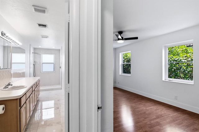106 Auburn Drive, Lake Worth, FL 33460