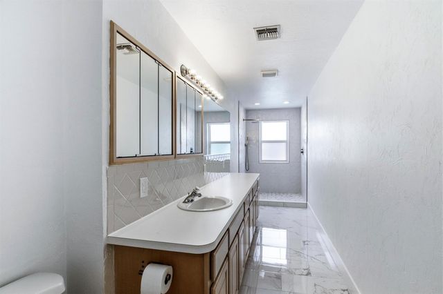 106 Auburn Drive, Lake Worth, FL 33460
