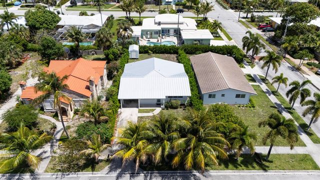 106 Auburn Drive, Lake Worth, FL 33460