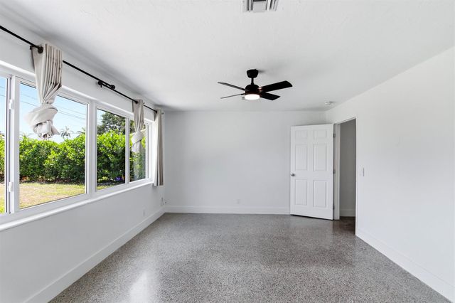 106 Auburn Drive, Lake Worth, FL 33460