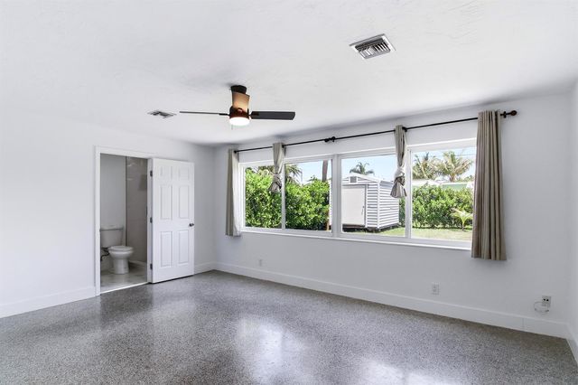 106 Auburn Drive, Lake Worth, FL 33460