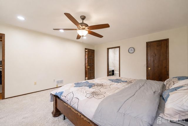 3272 Evergreen Lane, South Plainfield, NJ 07080