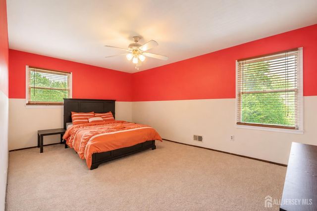 3272 Evergreen Lane, South Plainfield, NJ 07080