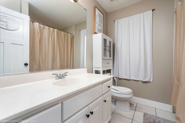 3525 N Pioneer Avenue, Chicago, IL 60634