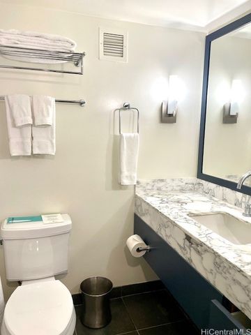 410 Atkinson Drive 2213, Honolulu, HI 96814