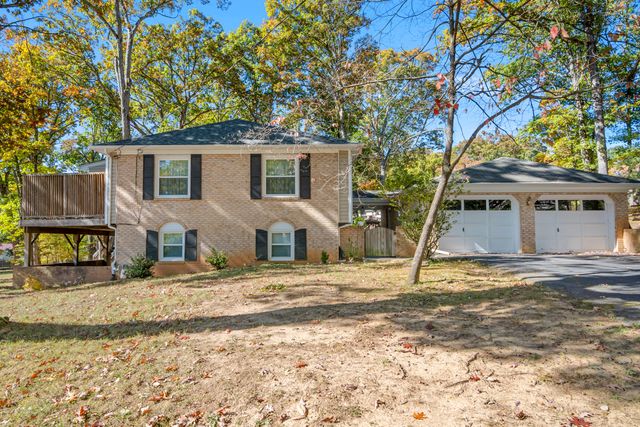2926 Waxwing CIR, Roanoke, VA 24018