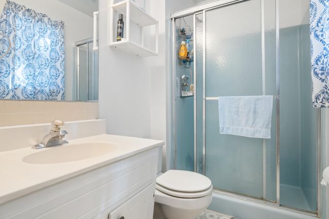 2926 Waxwing CIR, Roanoke, VA 24018