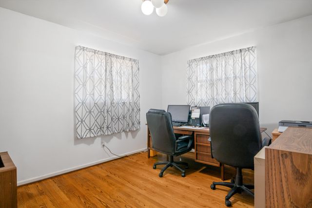 2926 Waxwing CIR, Roanoke, VA 24018