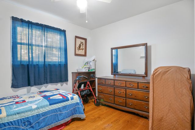 2926 Waxwing CIR, Roanoke, VA 24018