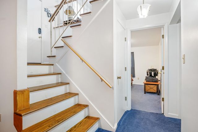 2926 Waxwing CIR, Roanoke, VA 24018