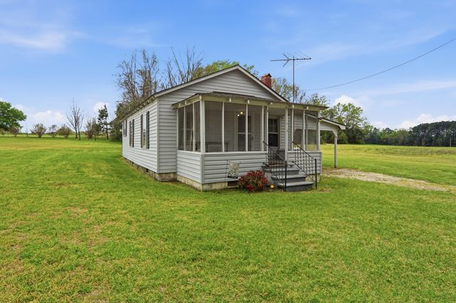 1505 7 Mile Road, Harleyville, SC 29448
