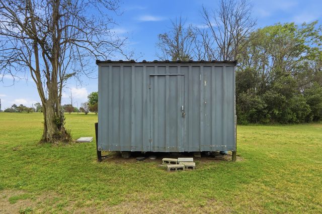 1505 7 Mile Road, Harleyville, SC 29448