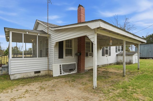 1505 7 Mile Road, Harleyville, SC 29448