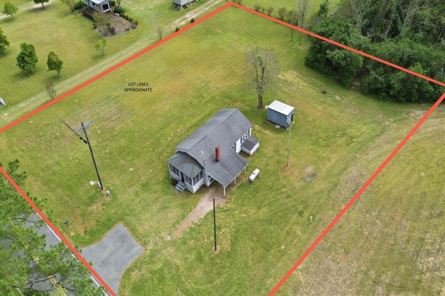 1505 7 Mile Road, Harleyville, SC 29448