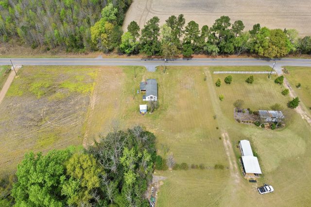 1505 7 Mile Road, Harleyville, SC 29448