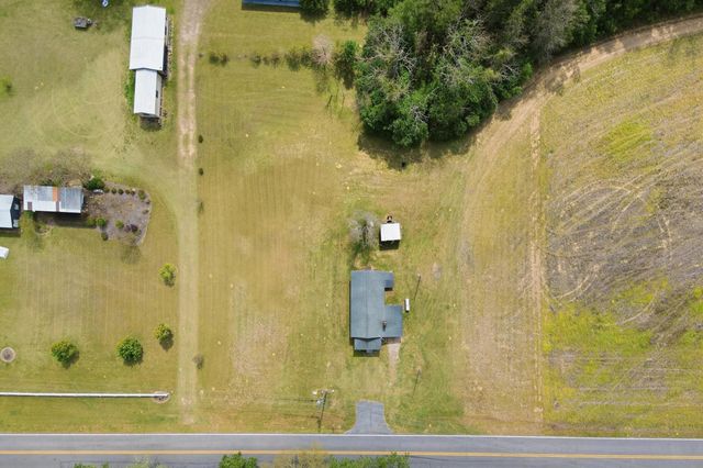 1505 7 Mile Road, Harleyville, SC 29448