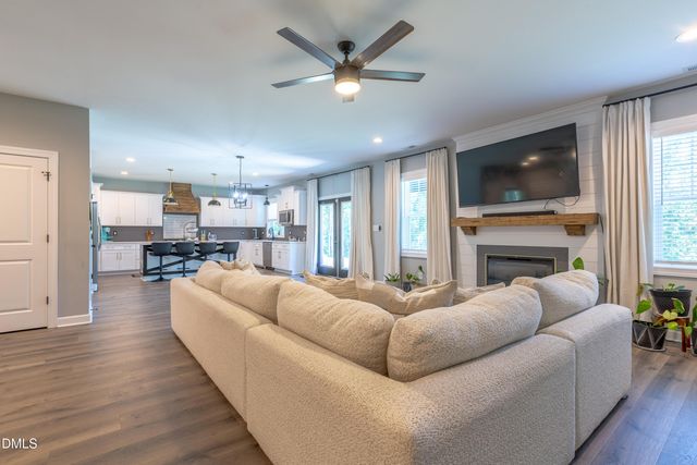 180 Edes Court, Cameron, NC 28326