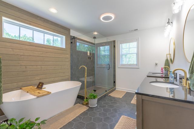 180 Edes Court, Cameron, NC 28326