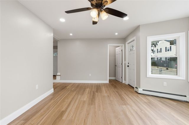 72 Stowe Avenue, East Providence, RI 02915